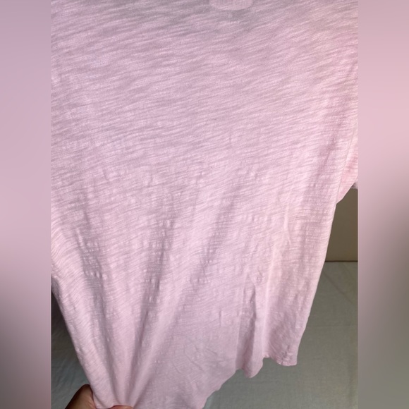 💋3/$10 old Navy light pink tee shirt - Picture 7 of 10
